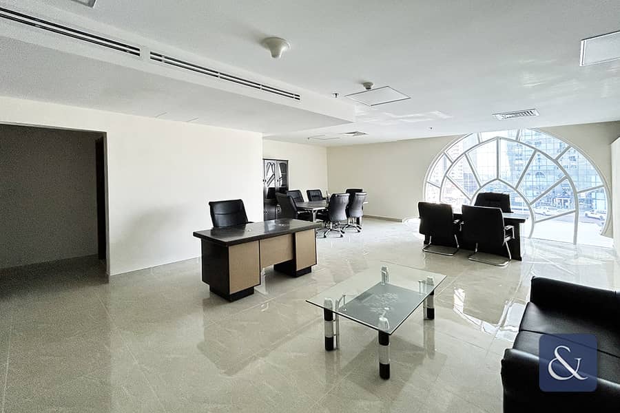 FITTED OFFICE | FURNISHED | VACANT NOW