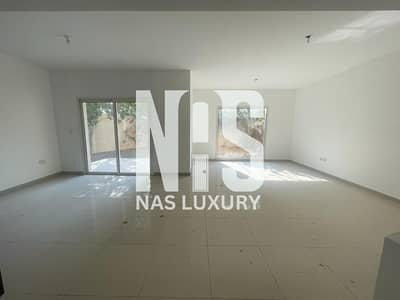 4 Bedroom Villa for Sale in Al Reef, Abu Dhabi - Spacious Corner villa | Ready t move in