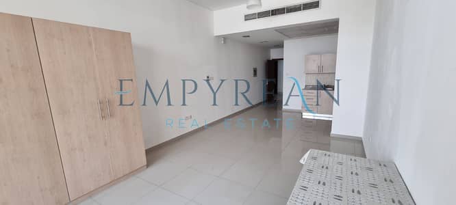 Studio for Rent in Majan, Dubai - BEST PRICED | LARGE STUDIO WITH BALCONY | WELL MAIINTAINED | WITH PARKING AND ALL AMENITIES