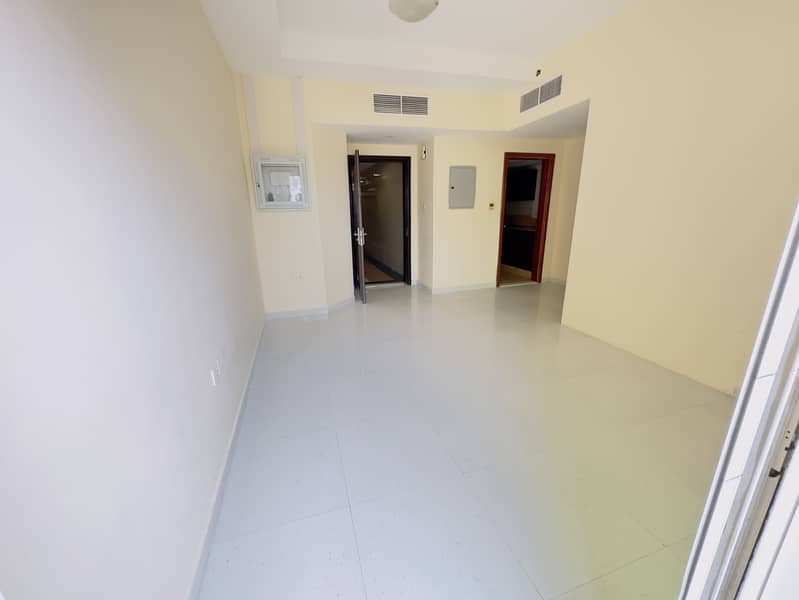 BIG OFFER // NO DEPOSIT // NICE 1 BEDROOM HALL WITH BALCONY ONLY 27K IN AL QASIMIA