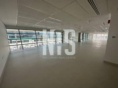 Office for Rent in Eastern Road, Abu Dhabi - Large Space | Vacant | Parking available
