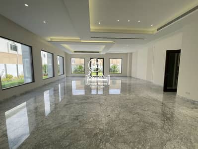 9 Bedroom Villa for Sale in Between Two Bridges (Bain Al Jessrain), Abu Dhabi - 8. jpg