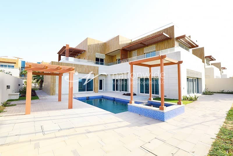 Luxury at Best in this 6 BR Villa + Pool