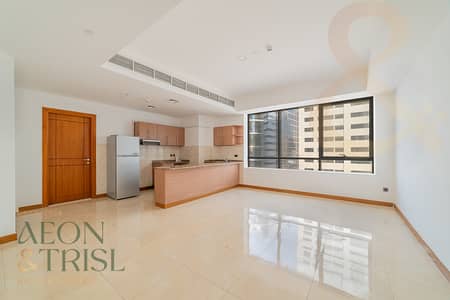 1 Bedroom Apartment for Sale in Al Barsha, Dubai - Freehold Building | Near to Mall | Vacant