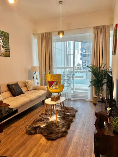 MAYFAIR TOWER  1BR  FOR SALE 1.050M