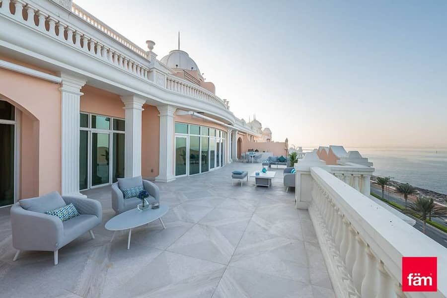 4 Bedroom | Fully Upgraded | Sea view | Penthouse