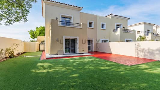 3 Bedroom Villa for Rent in The Lakes, Dubai - Family Home | Vacant | Landscaped Garden