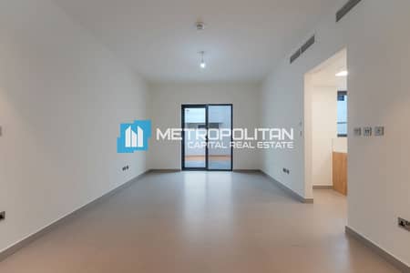 2 Bedroom Townhouse for Rent in Yas Island, Abu Dhabi - Ready To Move | Brand New 2BR | Prime Location