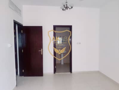 2 Bedroom Flat for Rent in Al Qulayaah, Sharjah - 2bhk Luxurious apartment 100meter away from Cornish