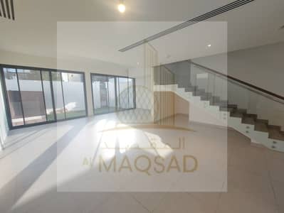 5 Bedroom Townhouse for Rent in Eastern Road, Abu Dhabi - Super 5br townhouse duplex in Khalifa Park,  abu Dhabi