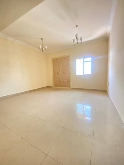 Free Maintenance 2bhk With Wardrobes  + 2 Washrooms Available Only In 36k Opp Dubai Exit Call Abdullah
