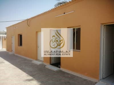 A popular house in the Musheirif area, consisting of 4 rooms and an outdoor living room, with air conditioners and citizen electricity. The price 55 k