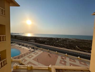 1 Bedroom Flat for Sale in Al Hamra Village, Ras Al Khaimah - Seaview Serenity: Fully Furnished 1-Bedroom Apartment | Ideal Opportunity