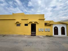 For rent, two houses for family or staff housing in Al-Muairid