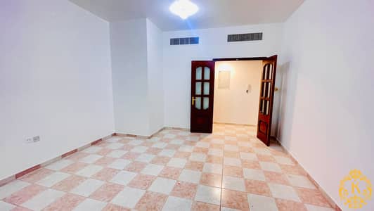 Awesome 2bhk apartment 50k 4 payment central AC chiller free with balcony + wadrobe nice kitchen