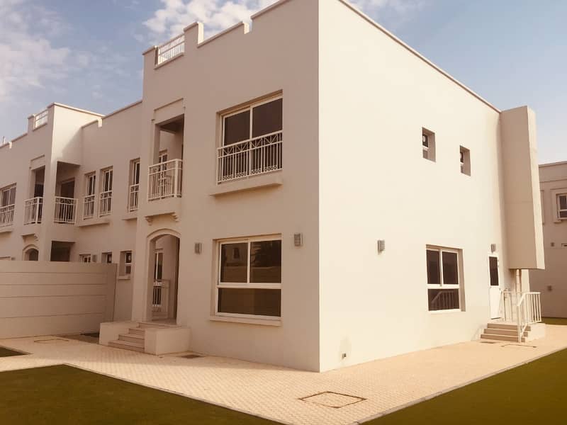 Brand new four bedroom with gated community, pool, GYM and huge private garden in Barashi Brand new four bedroom with gated community, pool, GYM and huge private garden in Barashi