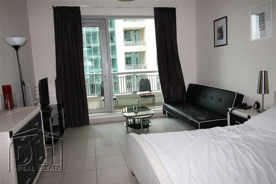 Well Maintained Furnished Studio - Chiller free
