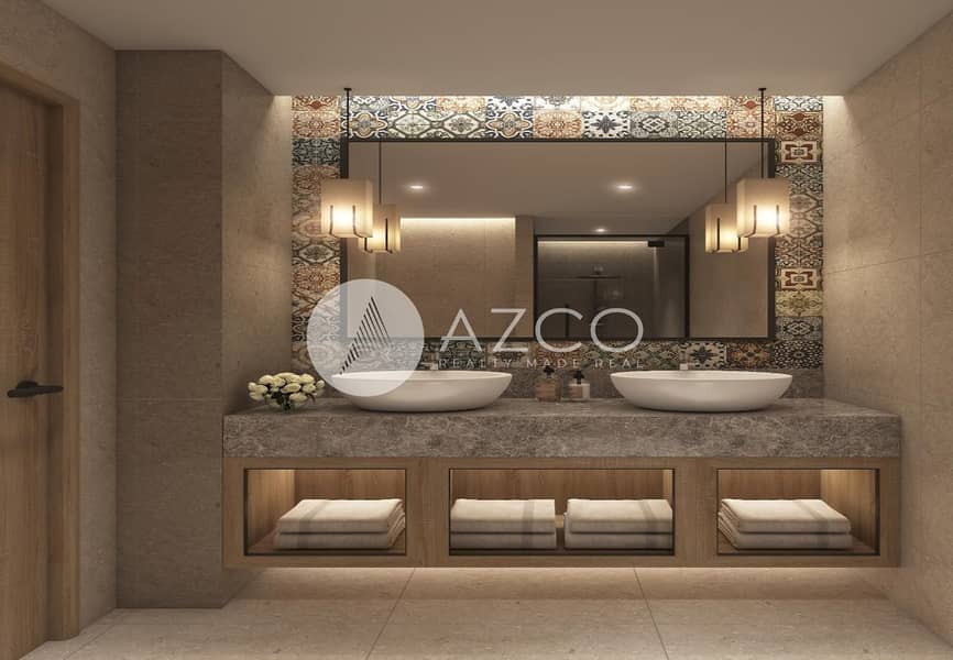 10 Portofino_Master Bathroom_20220218. jpg
