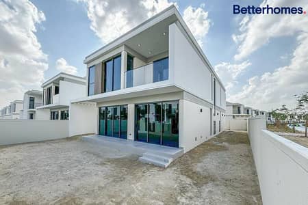 4 Bedroom Villa for Sale in Tilal Al Ghaf, Dubai - Extended Living Area | Single Row | March Handover
