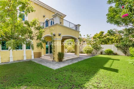 3 Bedroom Villa for Sale in Jumeirah Park, Dubai - Prime Location I Best Deal | Well Maintained