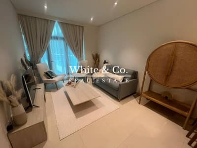 1 Bedroom Apartment for Rent in Palm Jumeirah, Dubai - Custom Furniture | Modern | New Building