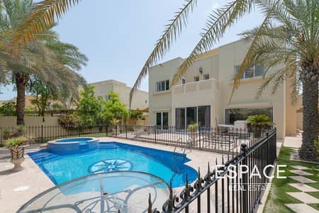 5 Bedroom Villa for Rent in The Meadows, Dubai - Upgraded | Private Pool | Well Maintained