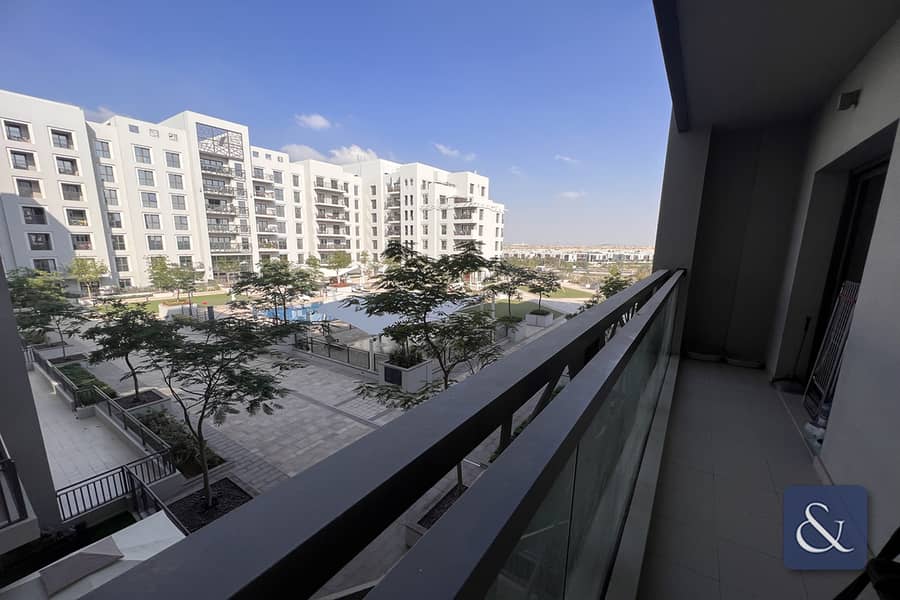 2 Bed Apartment | Pool View | Vacant May