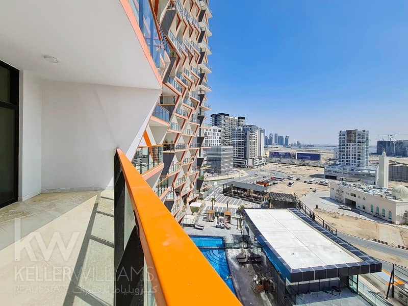 Bright Unit | Fully Furnished | Pool View | Vacant