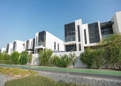 3 Bedroom Villa for Sale in DAMAC Hills 2 (Akoya by DAMAC), Dubai - Damac Hills 2  | Basswood | Investor Deal!!