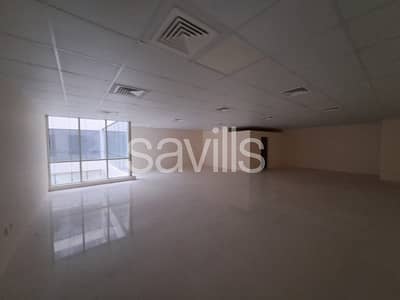 Office for Rent in Al Majaz, Sharjah - Spacious office | Good location | Parking available