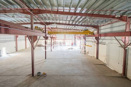 Warehouse for Sale in Industrial Area, Sharjah - Spacious warehouse I Offices I Labor rooms