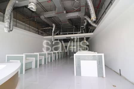 Shop for Rent in Um Tarafa, Sharjah - Retail Space for rent|Main road frontage|Prime location