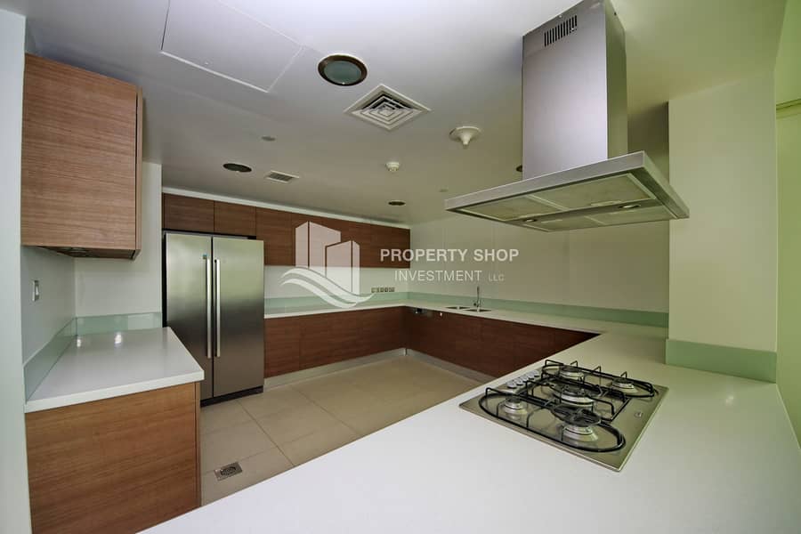 7 3-bedroom-apartment-al-raha-beach-al-bandar-al-naseem-kitchen. JPG
