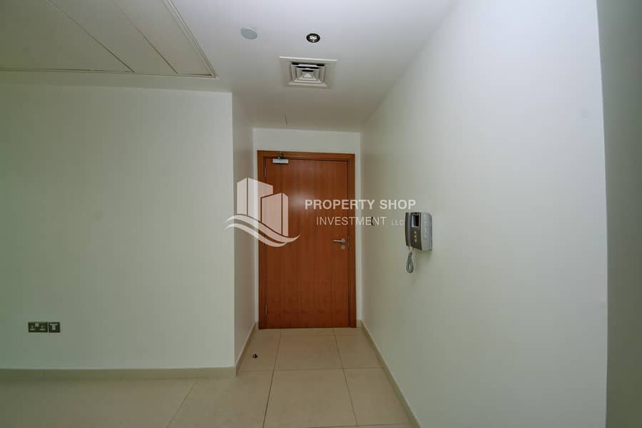19 3-bedroom-apartment-al-raha-beach-al-bandar-al-naseem-foyer. JPG