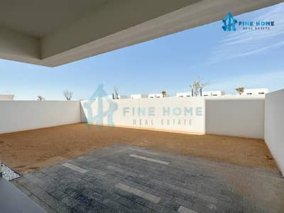 3 Bedroom Townhouse for Rent in Yas Island, Abu Dhabi - Modern Townhouse | Spacious | Single row |Brand New