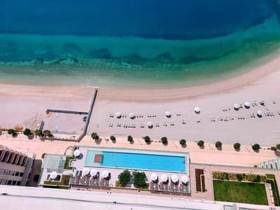 2 Bedroom Apartment for Rent in Dubai Harbour, Dubai - 1692086589534_. jpg