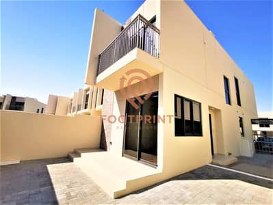 3 Bedroom Villa for Rent in DAMAC Hills 2 (Akoya by DAMAC), Dubai - 9c42539d-086d-40e3-a7c5-9c7b75252155. jpg