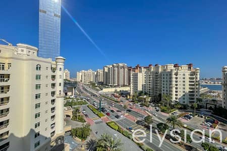 3 Bedroom Apartment for Rent in Palm Jumeirah, Dubai - Upgraded I Partial Sea View I Vacant Now