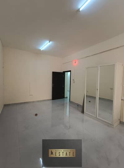 فلیٹ 2 غرفة نوم للايجار في الشوامخ، أبوظبي - شقة في الشوامخ 2 غرف 36000 درهم - 8734661