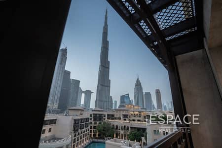 1 Bedroom Flat for Rent in Downtown Dubai, Dubai - Available - Furnished - Burj Khalifa View - Top Floor