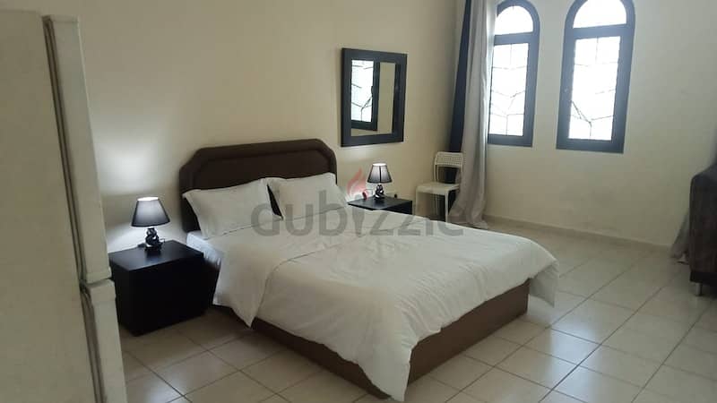 Studio Fully Furnished Near Bus Stop || 3000 AED Pay monthly