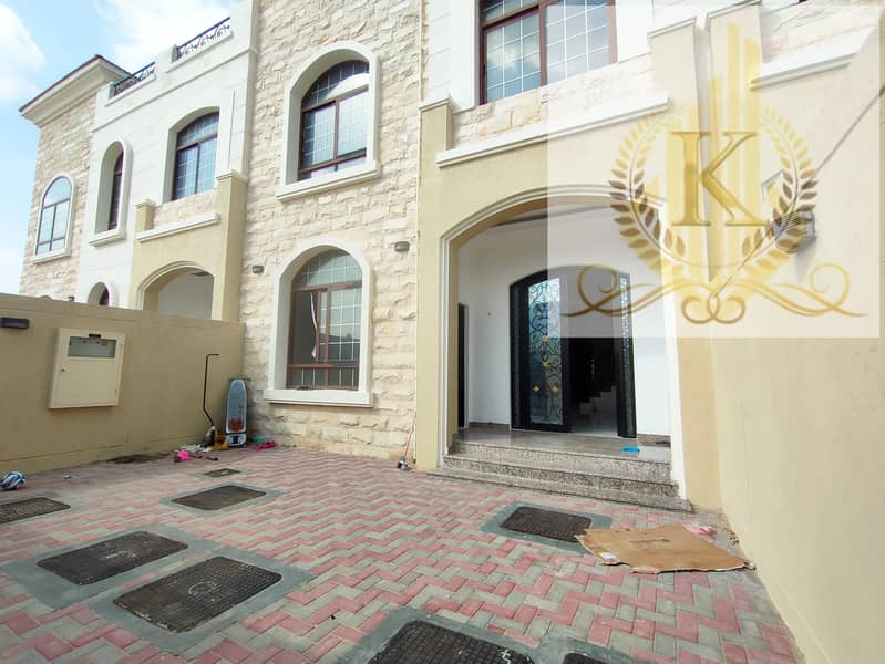 ****4BHK Luxurious Villa For Rent in Hoshi****