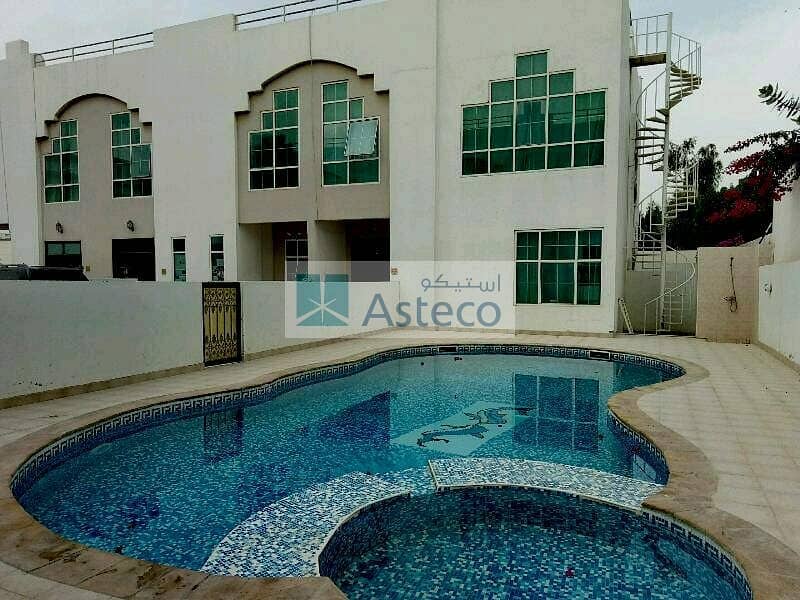 4 Bed compound villas with Shared Pool