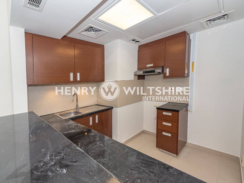 4 GT - 1BR15 Apt - Photo 03. jpg