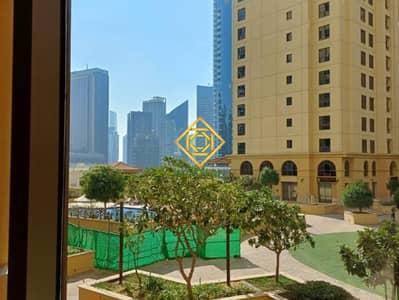 2 Bedroom Apartment for Sale in Jumeirah Beach Residence (JBR), Dubai - Community View | Vacant | Huge Layout