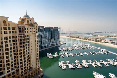 4 Bedroom Penthouse for Sale in Palm Jumeirah, Dubai - Huge Duplex Penthouse | Over 10,000 sqft BUA