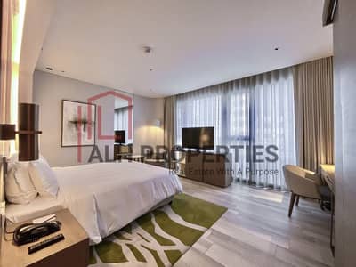 迪拉区， 迪拜 酒店式公寓待租 - 位于迪拉区，瑞格特阿尔布庭街区，Al Bandar Rotana Hotel 的酒店式公寓 126000 AED - 8737428