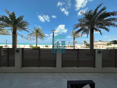 2 Bedroom Townhouse for Rent in Saadiyat Island, Abu Dhabi - Amazing 2 BR Townhouse fully sea view with Direct Access to the Beach | Luxurious Community | Prime Location
