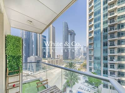 1 Bedroom Flat for Rent in Downtown Dubai, Dubai - Fully furnished | Available May | Burj View