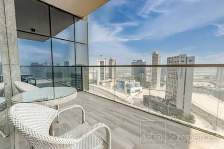 3 Bedroom Flat for Rent in Downtown Dubai, Dubai - High Floor l Luxury Furnished 3BKG lCanal View